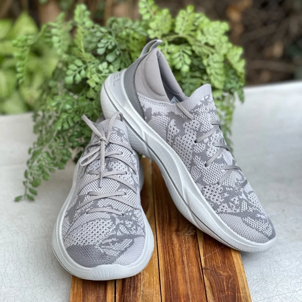 SOREL Stride Lace color chrome Grey / Quarry Size 9